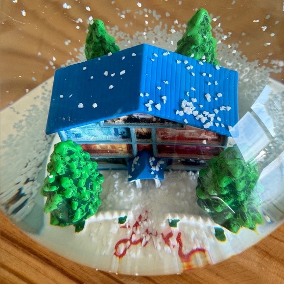 Taylor Swift Lover Snowglobe RARE - Ships same or next day - Picture 7 of 11